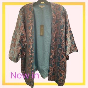 Women’s NYC Eva Mendes Kimono Limited Edition NWT